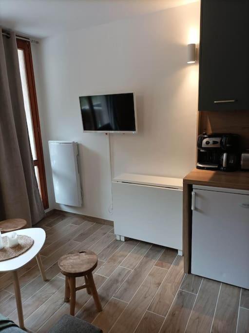 Appartement Aux Pieds Des Pistes Modane Extérieur photo